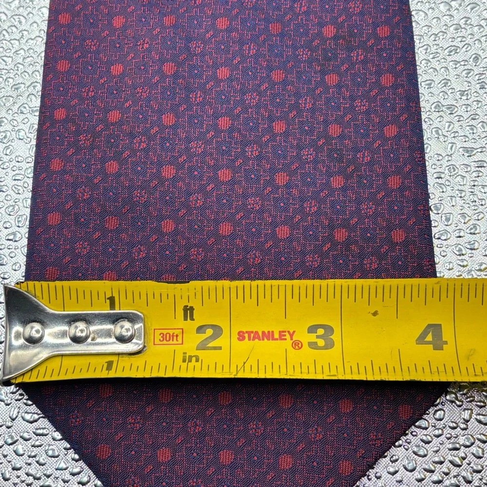 BOSS‎ Hugo Boss Mens Silk Tie Burgundy Red Micro Geometric Pattern Luxury Formal